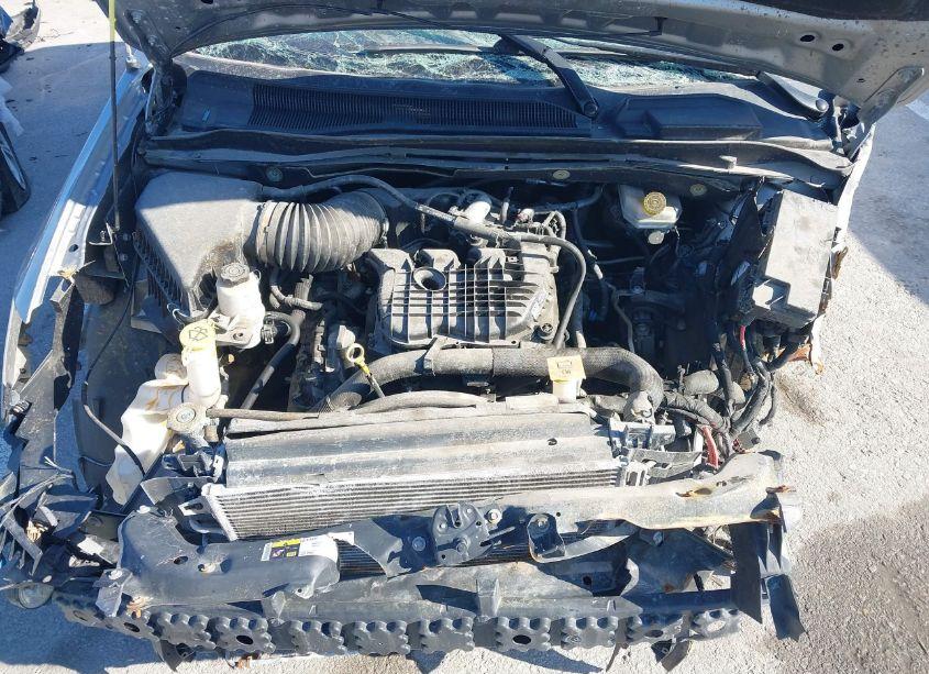 Photo 10 of 2019 Dodge Grand CARAVAN SXT (VIN 2C4RDGCG5KR784892)