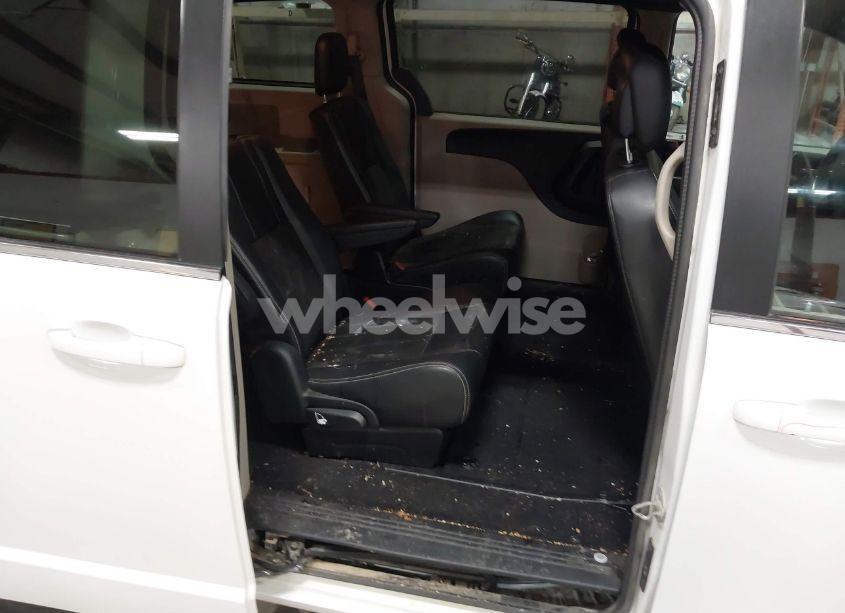 Photo 8 of 2020 Dodge Grand CARAVAN SXT (VIN 2C4RDGCG5LR170393)