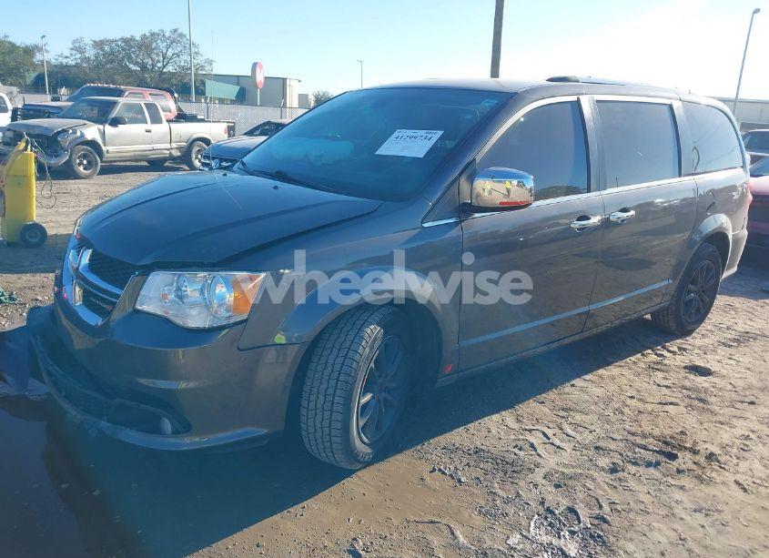 Photo 2 of 2020 Dodge Grand CARAVAN SXT (VIN 2C4RDGCG5LR206776)
