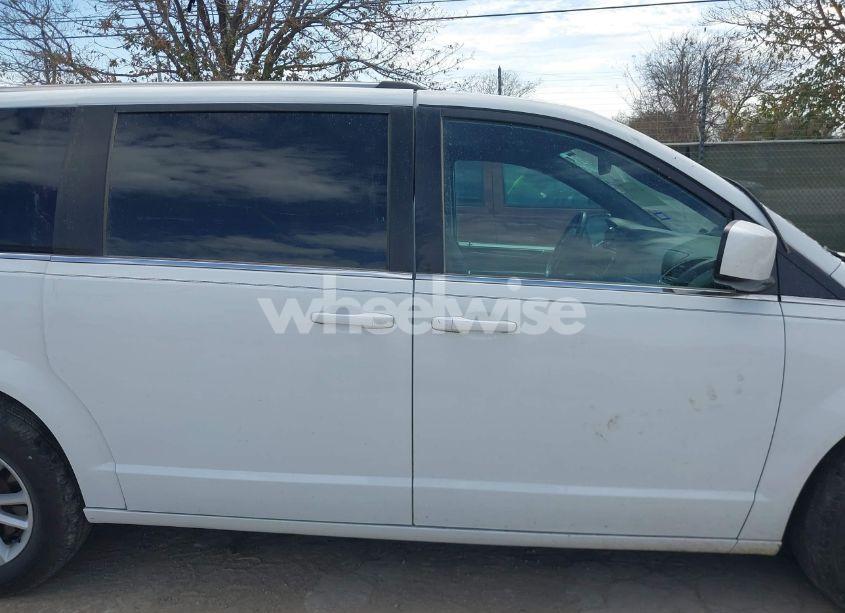 Photo 12 of 2020 Dodge Grand CARAVAN SXT (VIN 2C4RDGCG5LR254066)