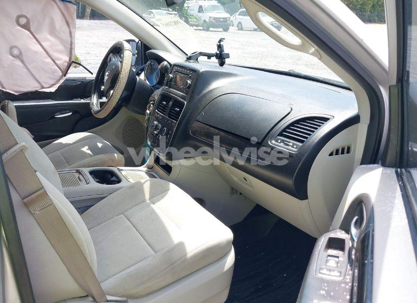 Photo 5 of 2012 Dodge Grand CARAVAN SXT (VIN 2C4RDGCG6CR104662)