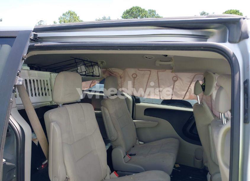 Photo 8 of 2012 Dodge Grand CARAVAN SXT (VIN 2C4RDGCG6CR104662)