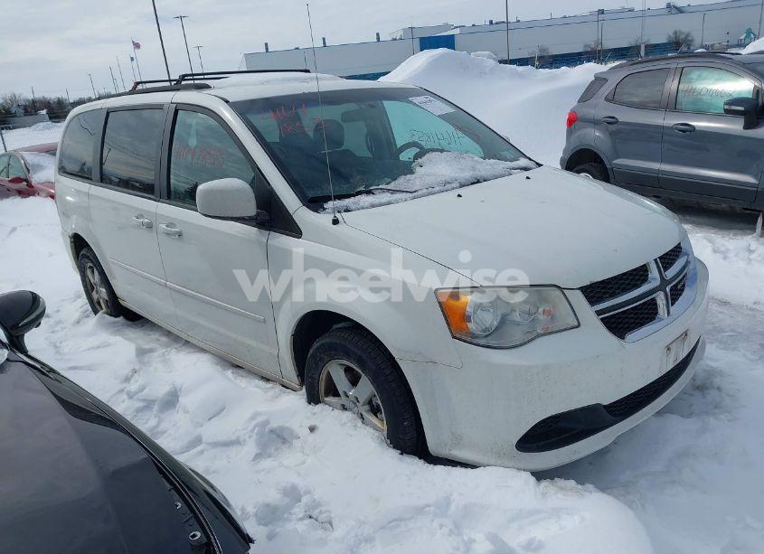 2012 Dodge Grand CARAVAN SXT (VIN 2C4RDGCG6CR310371) main photo