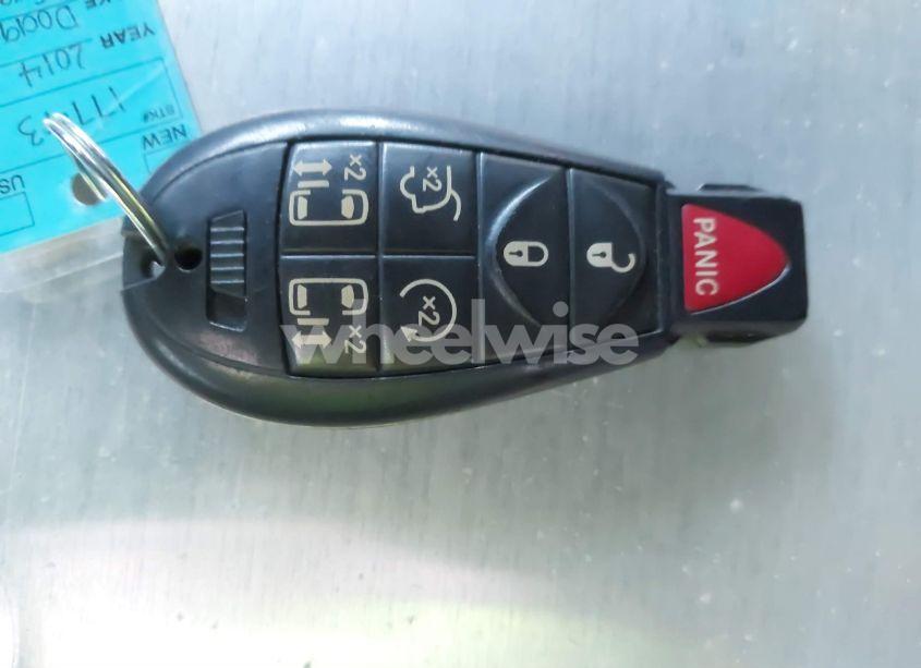 Photo 11 of 2014 Dodge Grand CARAVAN SXT (VIN 2C4RDGCG6ER105345)