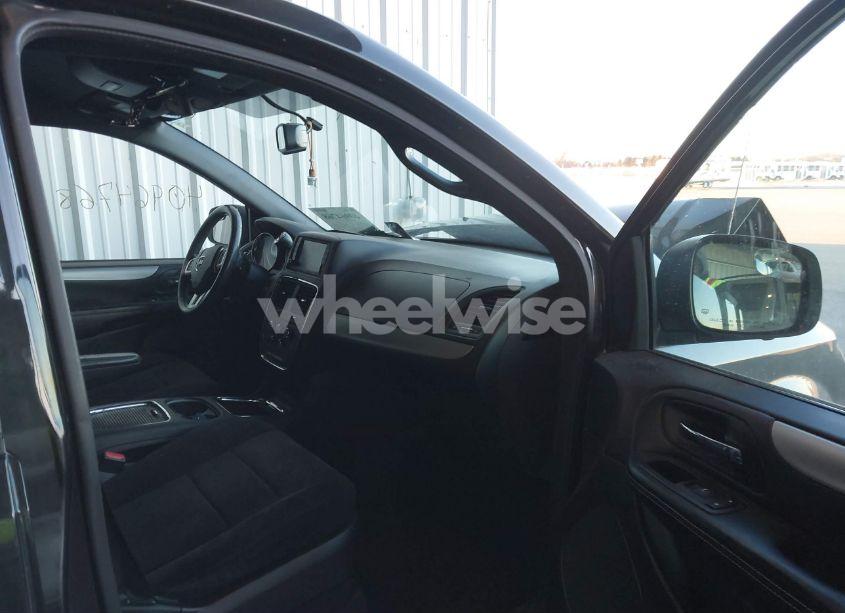 Photo 5 of 2014 Dodge Grand CARAVAN SXT (VIN 2C4RDGCG6ER105345)