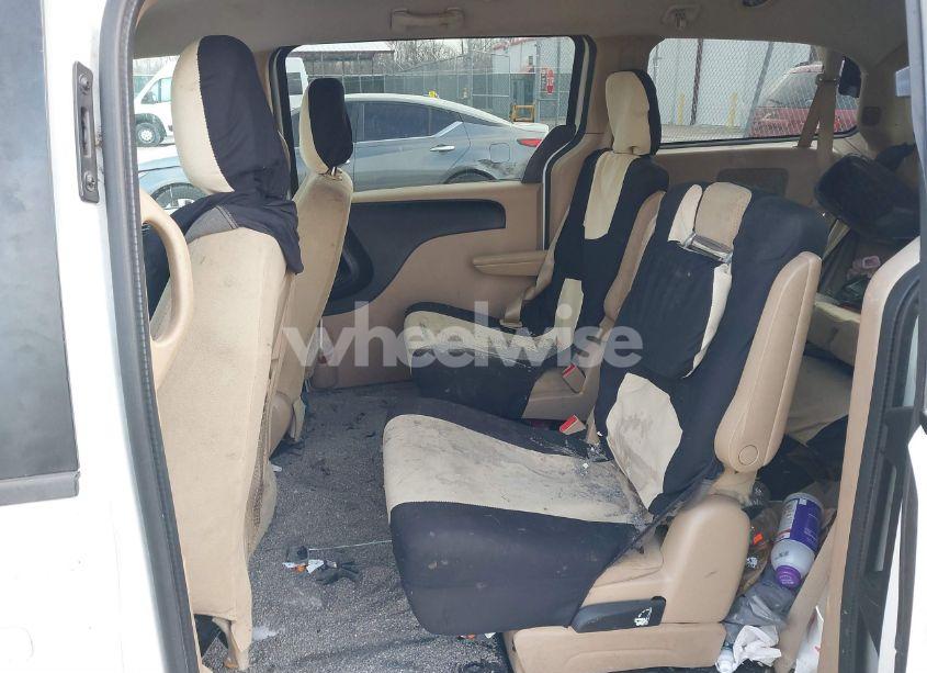 Photo 8 of 2014 Dodge Grand CARAVAN SXT (VIN 2C4RDGCG6ER121917)