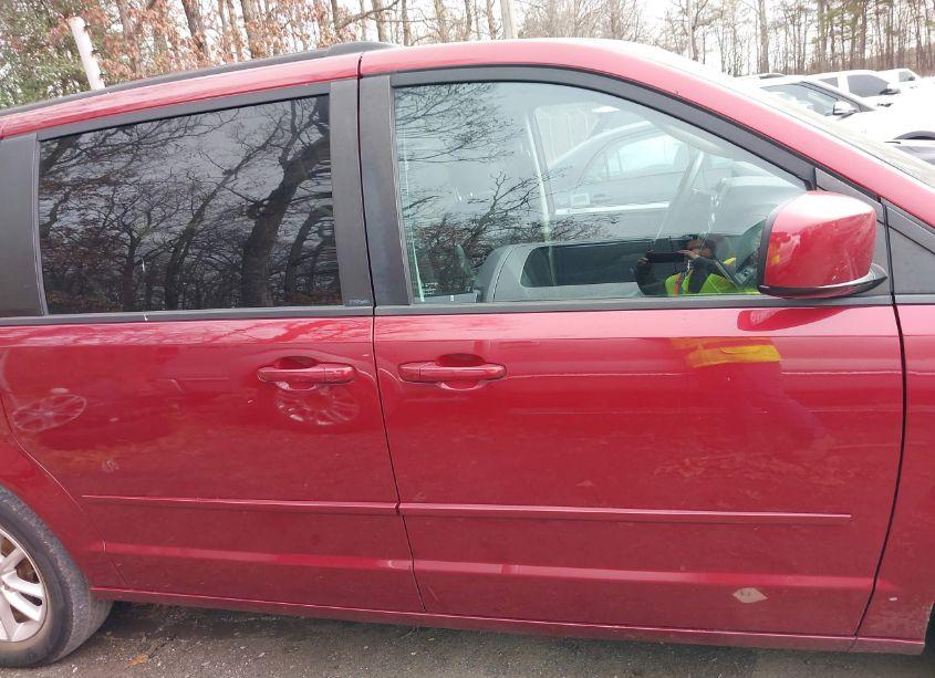 Photo 13 of 2014 Dodge Grand CARAVAN SXT (VIN 2C4RDGCG6ER206515)