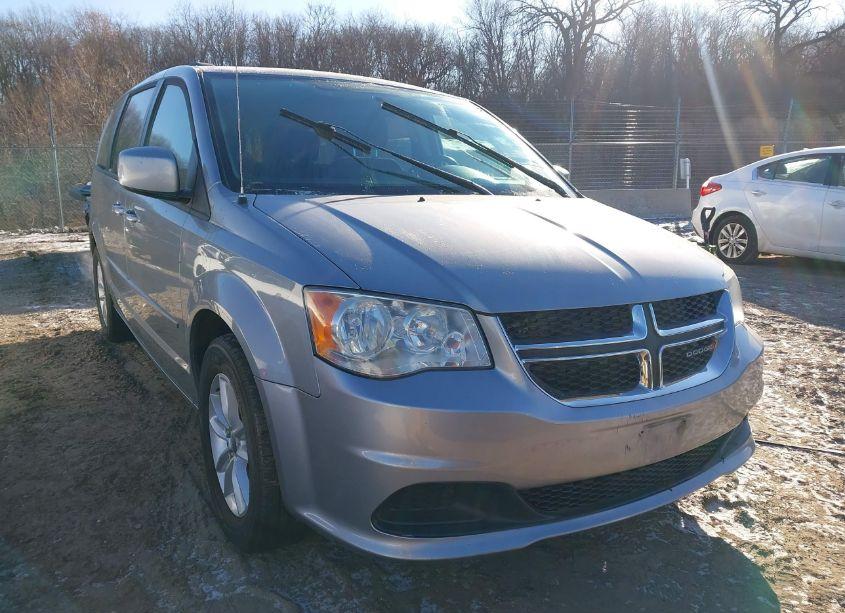 2014 Dodge Grand CARAVAN SXT (VIN 2C4RDGCG6ER365504) main photo