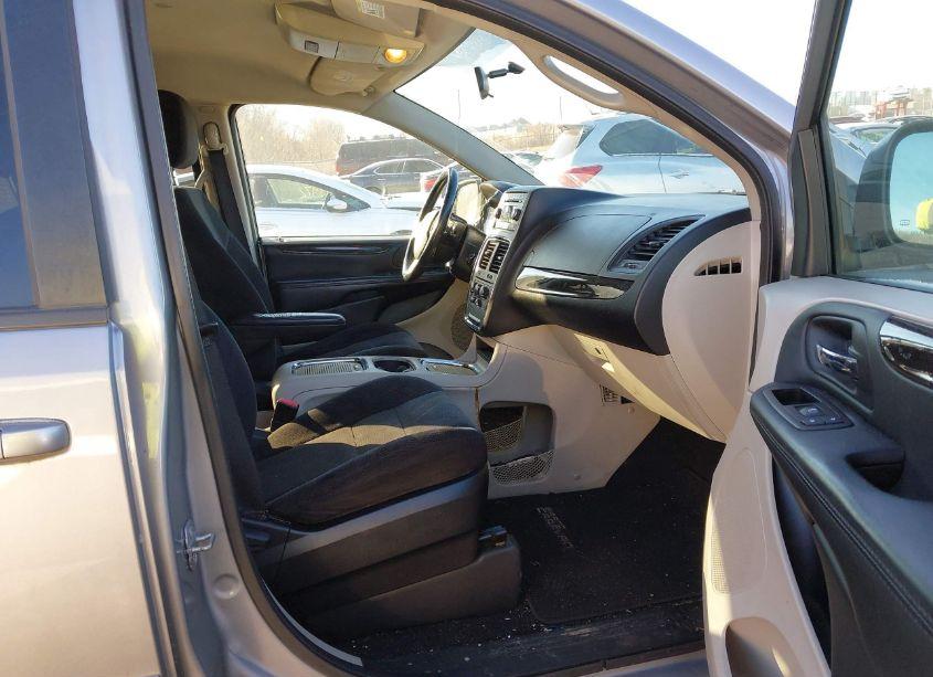 Photo 5 of 2014 Dodge Grand CARAVAN SXT (VIN 2C4RDGCG6ER365504)