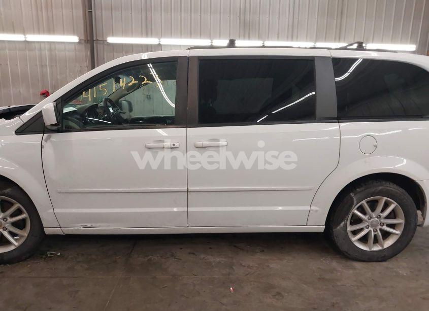 Photo 15 of 2014 Dodge Grand CARAVAN SXT (VIN 2C4RDGCG6ER478787)