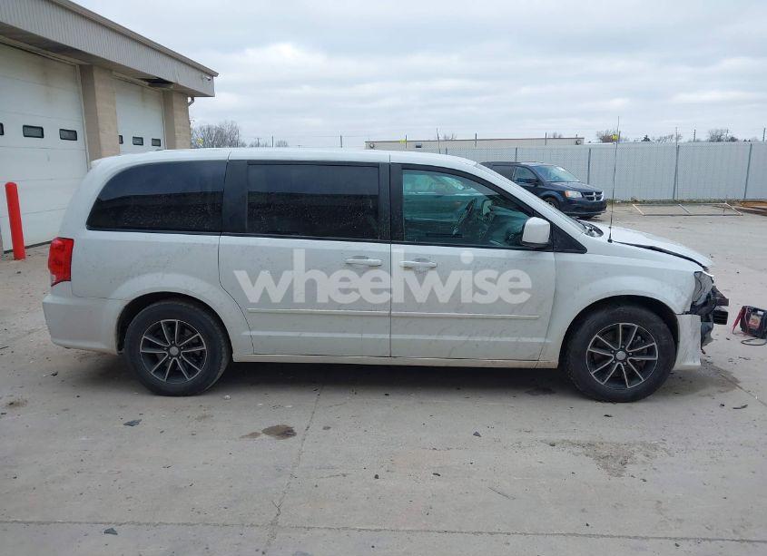 Photo 14 of 2015 Dodge Grand CARAVAN SXT PLUS (VIN 2C4RDGCG6FR685567)