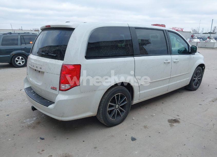 Photo 4 of 2015 Dodge Grand CARAVAN SXT PLUS (VIN 2C4RDGCG6FR685567)