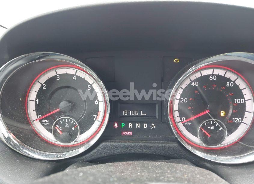 Photo 7 of 2015 Dodge Grand CARAVAN SXT PLUS (VIN 2C4RDGCG6FR685567)