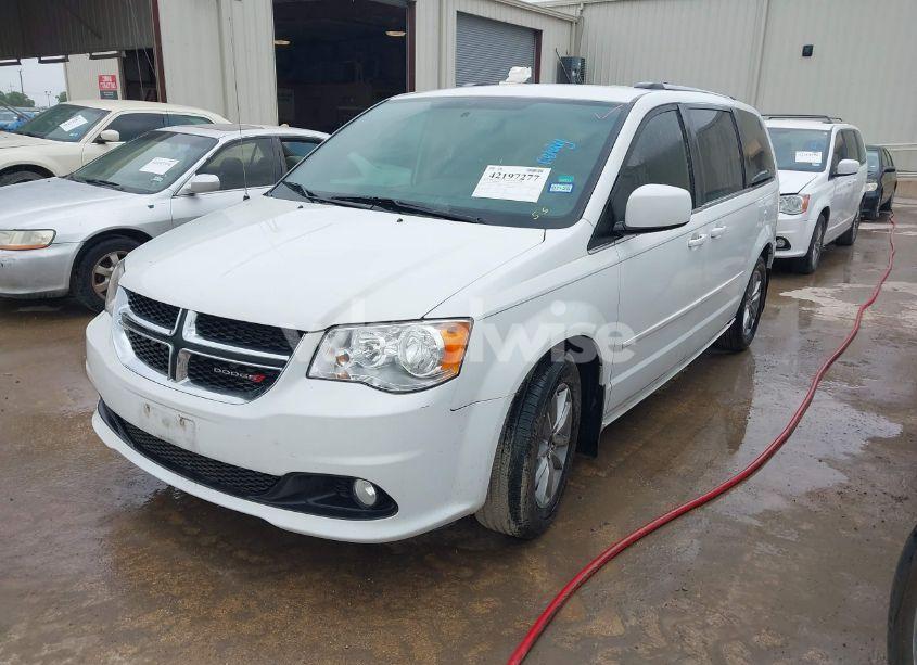 Photo 2 of 2015 Dodge Grand CARAVAN SXT PLUS (VIN 2C4RDGCG6FR691580)