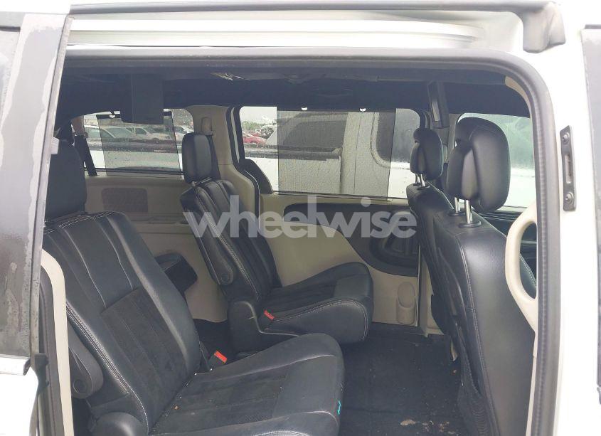 Photo 8 of 2015 Dodge Grand CARAVAN SXT PLUS (VIN 2C4RDGCG6FR691580)