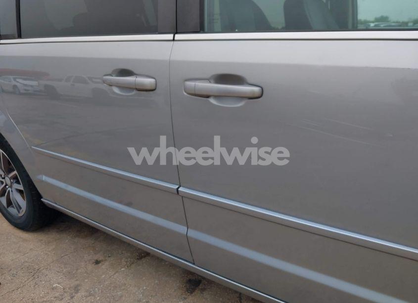 Photo 18 of 2016 Dodge Grand CARAVAN SXT (VIN 2C4RDGCG6GR277488)