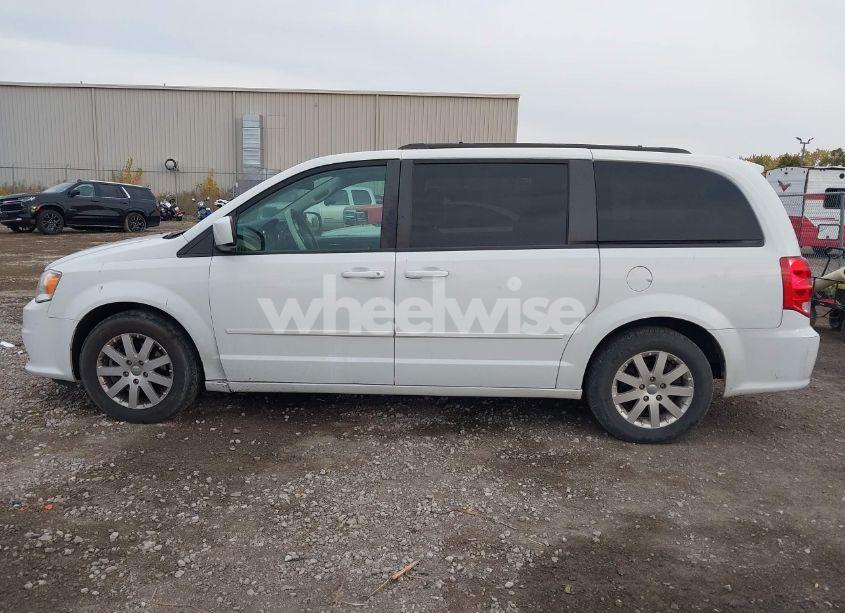 Photo 14 of 2016 Dodge Grand CARAVAN SXT (VIN 2C4RDGCG6GR323398)