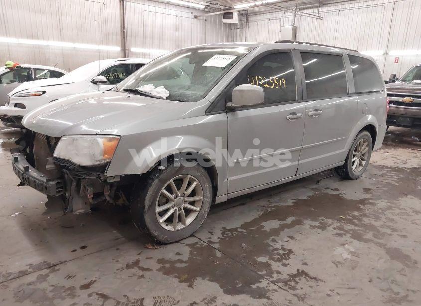 Photo 2 of 2016 Dodge Grand CARAVAN SXT (VIN 2C4RDGCG6GR325183)