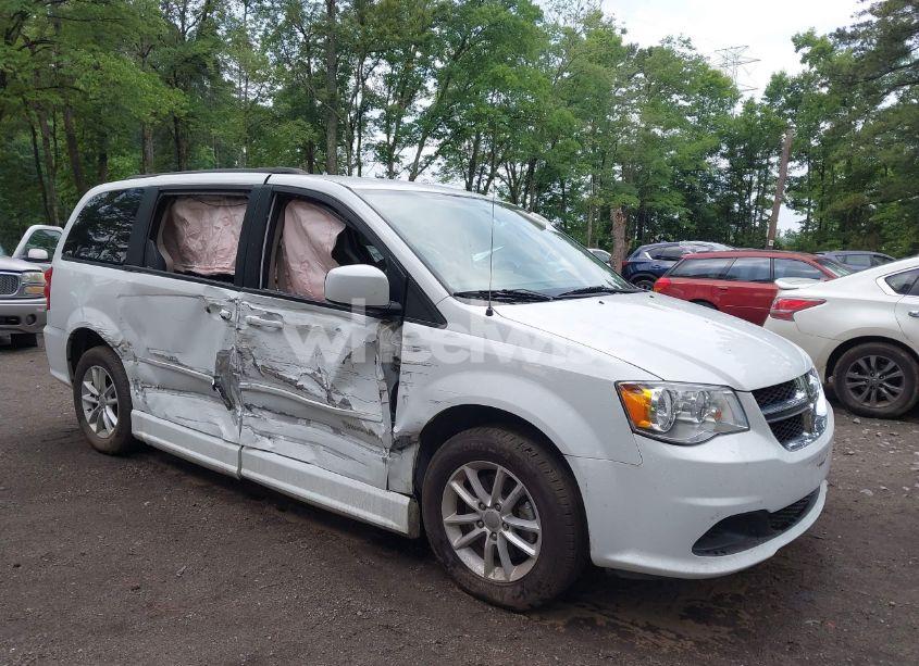 2016 Dodge Grand CARAVAN SXT (VIN 2C4RDGCG6GR377820) main photo