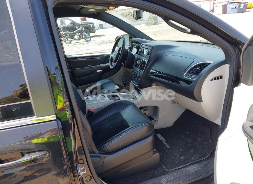 Photo 5 of 2017 Dodge Grand CARAVAN SXT (VIN 2C4RDGCG6HR545926)