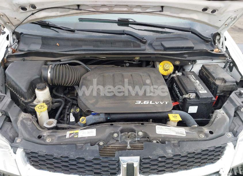 Photo 10 of 2017 Dodge Grand CARAVAN SXT (VIN 2C4RDGCG6HR595953)