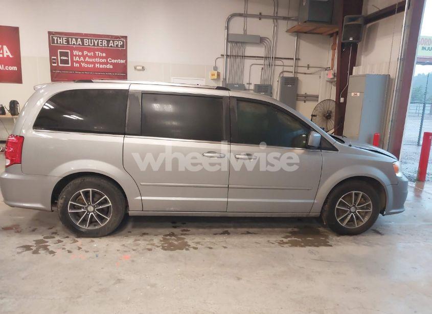 Photo 14 of 2017 Dodge Grand CARAVAN SXT (VIN 2C4RDGCG6HR645444)