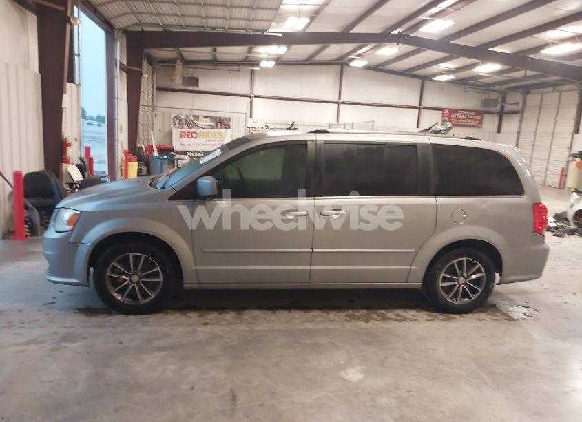 Photo 15 of 2017 Dodge Grand CARAVAN SXT (VIN 2C4RDGCG6HR645444)