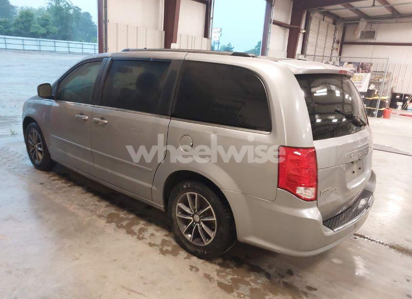 Photo 3 of 2017 Dodge Grand CARAVAN SXT (VIN 2C4RDGCG6HR645444)