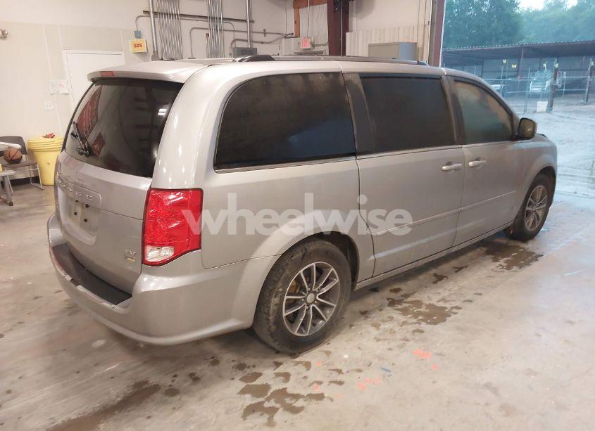 Photo 4 of 2017 Dodge Grand CARAVAN SXT (VIN 2C4RDGCG6HR645444)