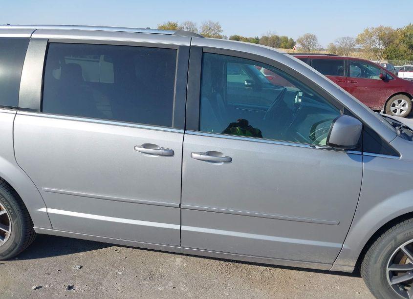 Photo 13 of 2017 Dodge Grand CARAVAN SXT (VIN 2C4RDGCG6HR667041)