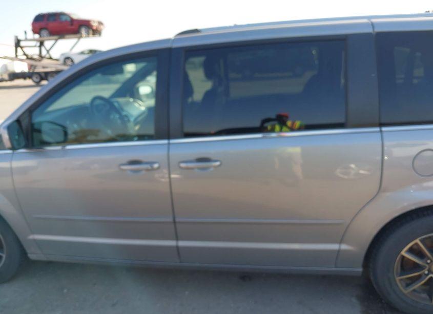 Photo 14 of 2017 Dodge Grand CARAVAN SXT (VIN 2C4RDGCG6HR667041)