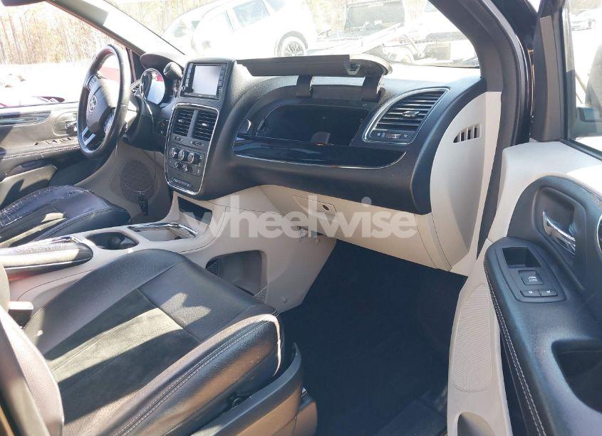 Photo 5 of 2017 Dodge Grand CARAVAN SXT (VIN 2C4RDGCG6HR790015)