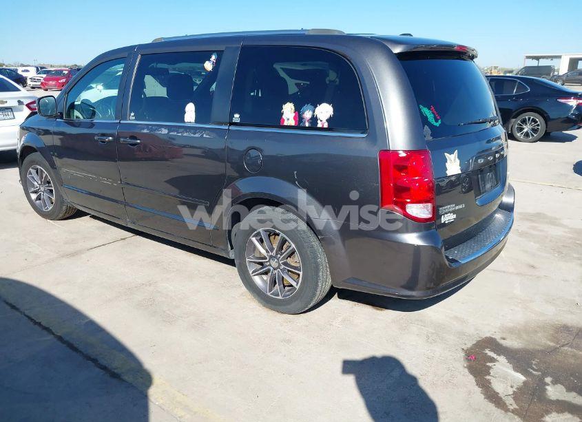Photo 3 of 2017 Dodge Grand CARAVAN SXT (VIN 2C4RDGCG6HR790791)