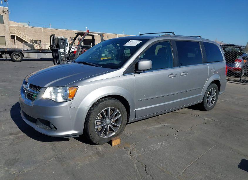 Photo 2 of 2017 Dodge Grand CARAVAN SXT (VIN 2C4RDGCG6HR817990)