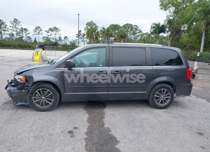 Photo 14 of 2017 Dodge Grand CARAVAN SXT (VIN 2C4RDGCG6HR858183)