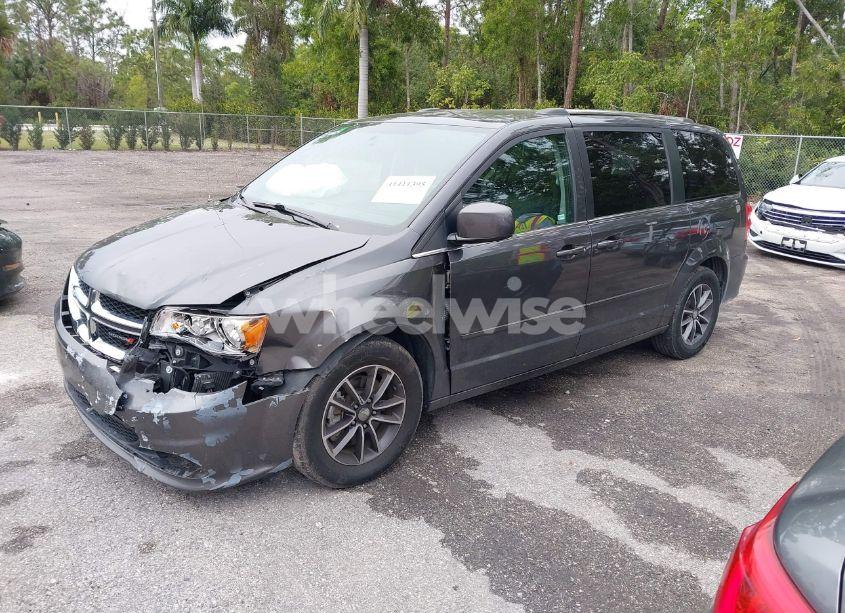 Photo 2 of 2017 Dodge Grand CARAVAN SXT (VIN 2C4RDGCG6HR858183)