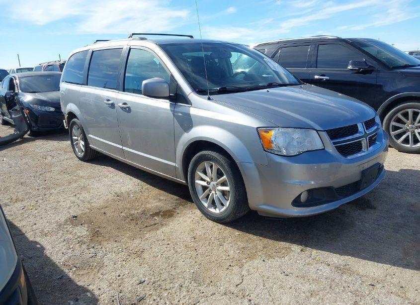 2018 Dodge Grand CARAVAN SXT (VIN 2C4RDGCG6JR159688) main photo