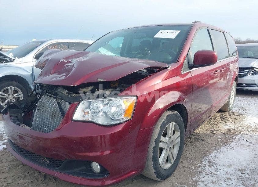 Photo 2 of 2018 Dodge Grand CARAVAN SXT (VIN 2C4RDGCG6JR239850)