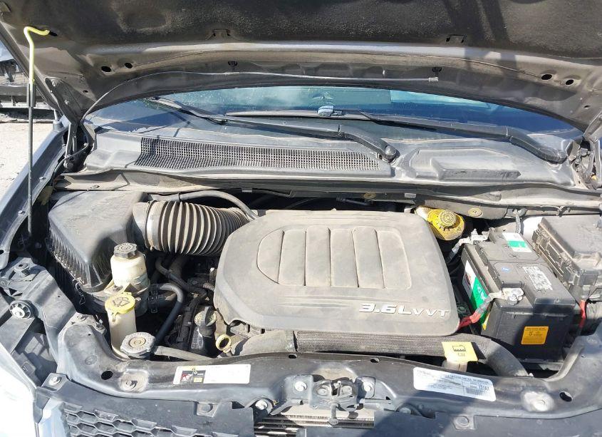 Photo 10 of 2018 Dodge Grand CARAVAN SXT (VIN 2C4RDGCG6JR265932)