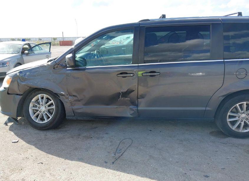 Photo 14 of 2018 Dodge Grand CARAVAN SXT (VIN 2C4RDGCG6JR265932)