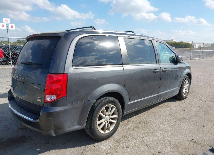 Photo 4 of 2018 Dodge Grand CARAVAN SXT (VIN 2C4RDGCG6JR265932)