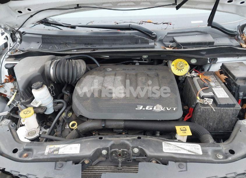 Photo 10 of 2018 Dodge Grand CARAVAN SXT (VIN 2C4RDGCG6JR266465)