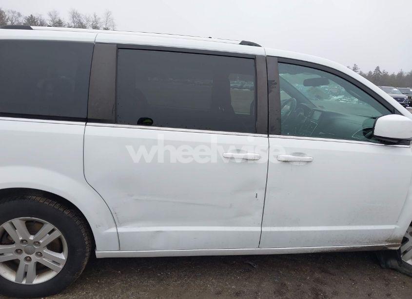 Photo 13 of 2018 Dodge Grand CARAVAN SXT (VIN 2C4RDGCG6JR266465)