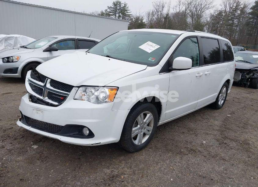 Photo 2 of 2018 Dodge Grand CARAVAN SXT (VIN 2C4RDGCG6JR266465)