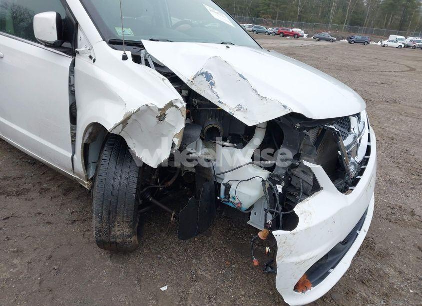 Photo 6 of 2018 Dodge Grand CARAVAN SXT (VIN 2C4RDGCG6JR266465)