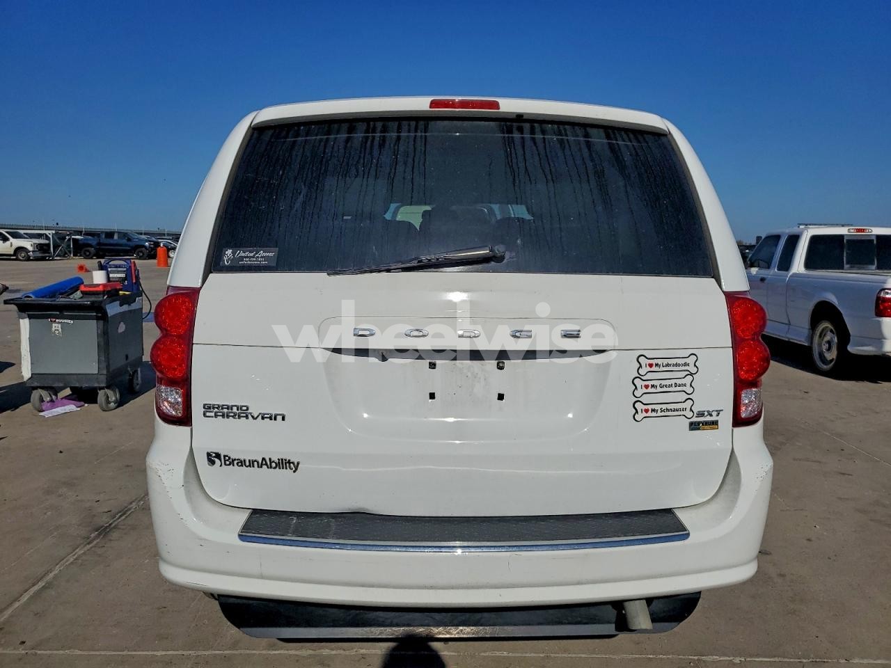 Photo 6 of 2019 DODGE GRAND CARAVAN SXT (VIN 2C4RDGCG6KR552978)