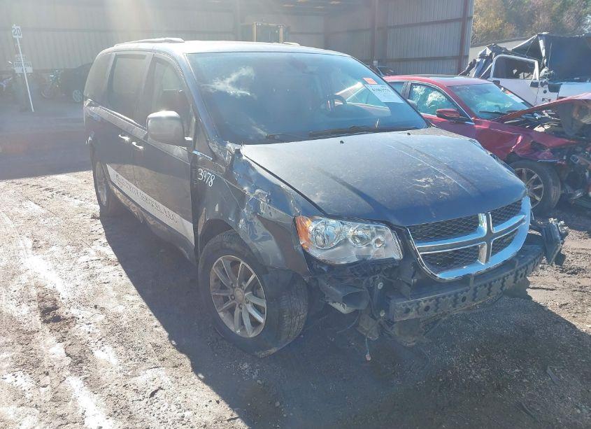2019 Dodge Grand CARAVAN SXT (VIN 2C4RDGCG6KR563978) main photo