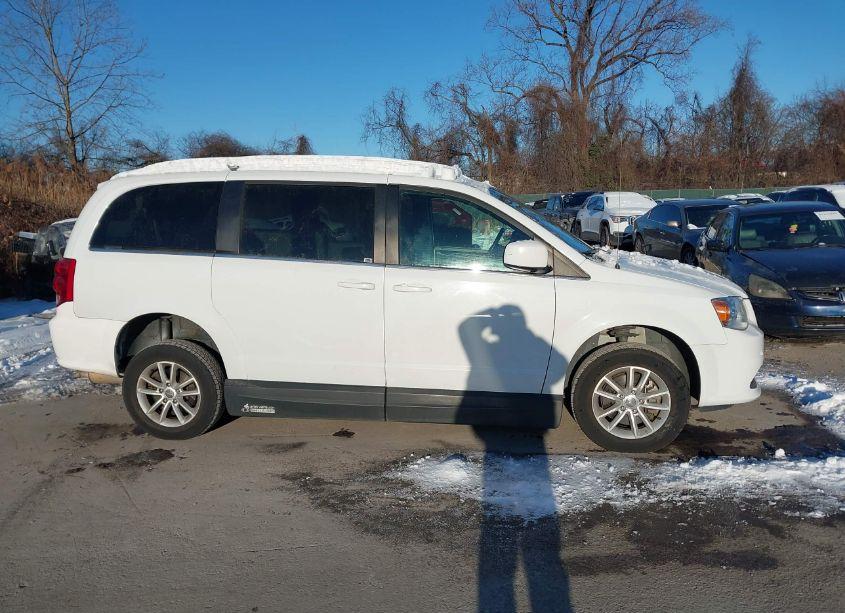 Photo 13 of 2019 Dodge Grand CARAVAN SXT (VIN 2C4RDGCG6KR601600)