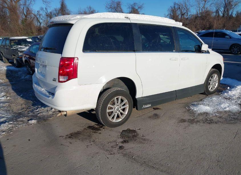 Photo 4 of 2019 Dodge Grand CARAVAN SXT (VIN 2C4RDGCG6KR601600)