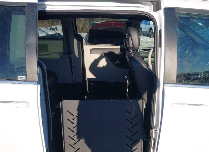 Photo 8 of 2019 Dodge Grand CARAVAN SXT (VIN 2C4RDGCG6KR601600)